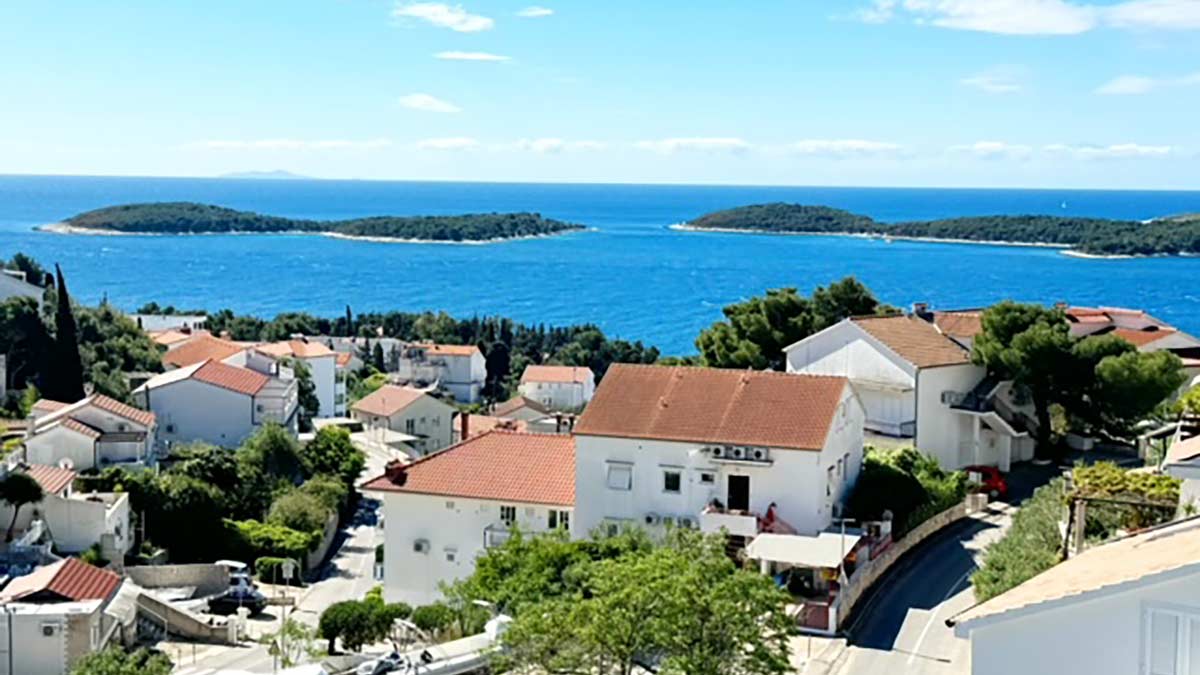Hvar_Croatia-2024–1200px